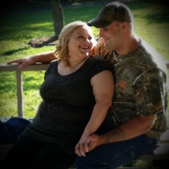 Meet your Posher, Sierra - Picture 1 of 1